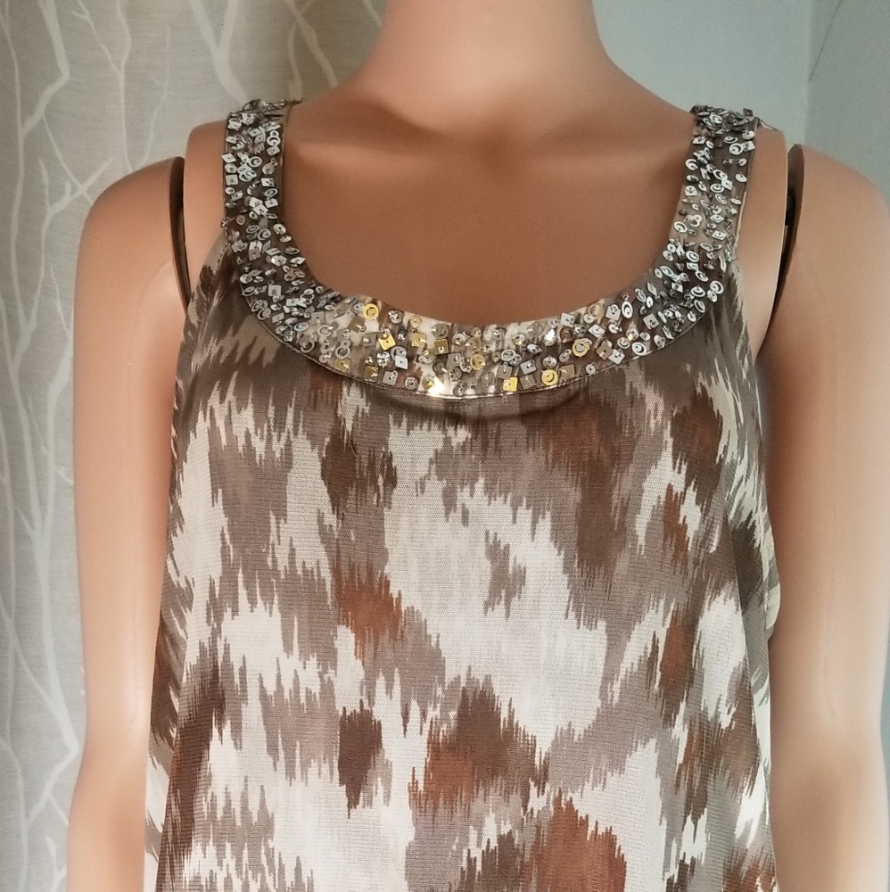 INC sleeveless blouse round stone neck used